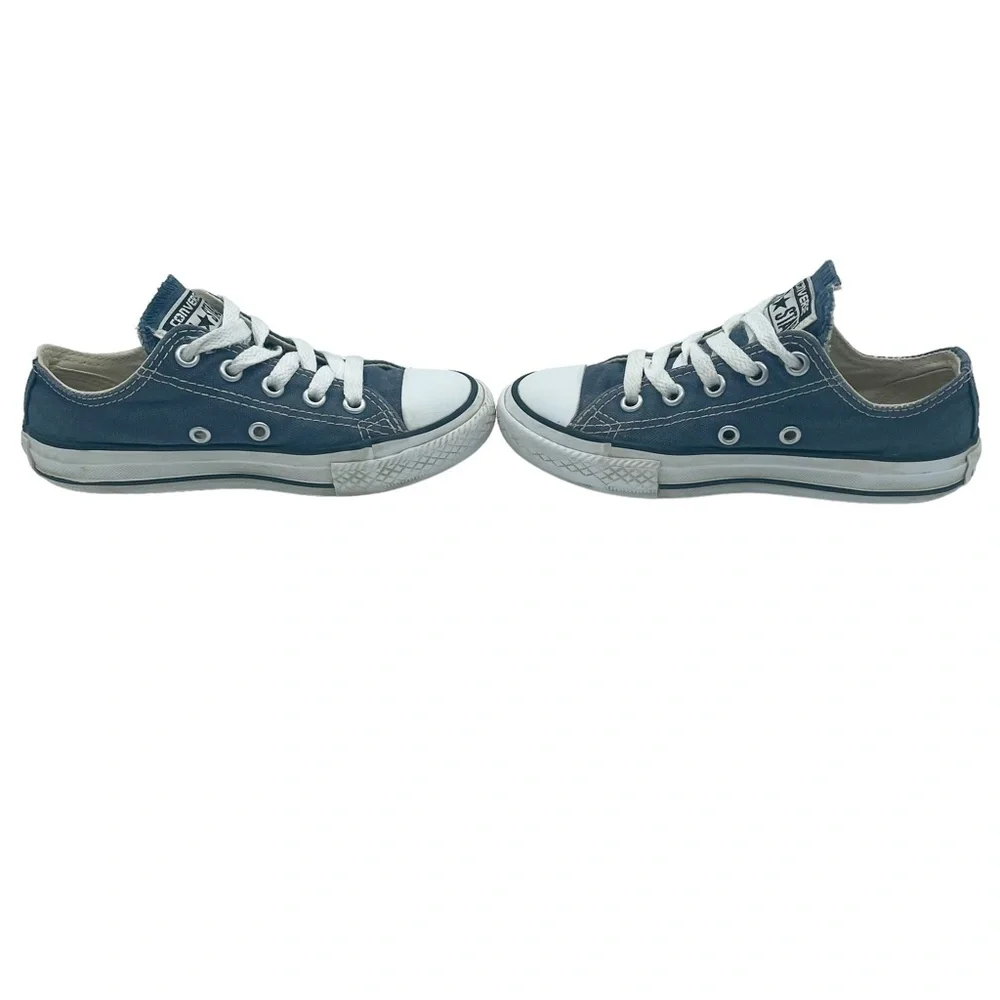 Converse All Star Low Top Sneakers Size Youth 11 Navy Canvas Lace Up